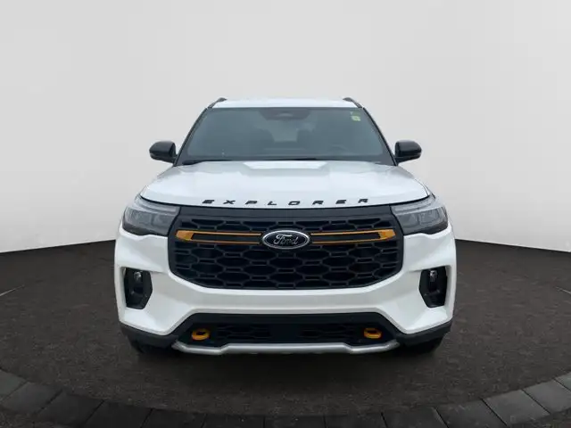 2026 Ford Explorer Tremor - Photo 8