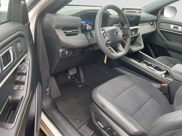 2026 Ford Explorer Tremor - Photo 13