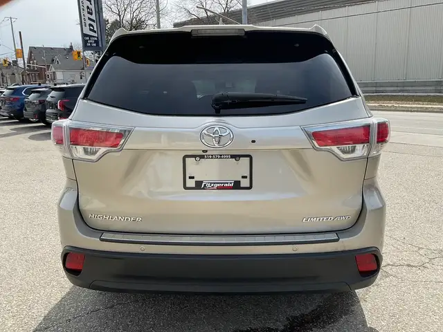 2015 Toyota Highlander Limited AWD V6 - LTHR! NAV! BACK-UP CAM! - Photo 7