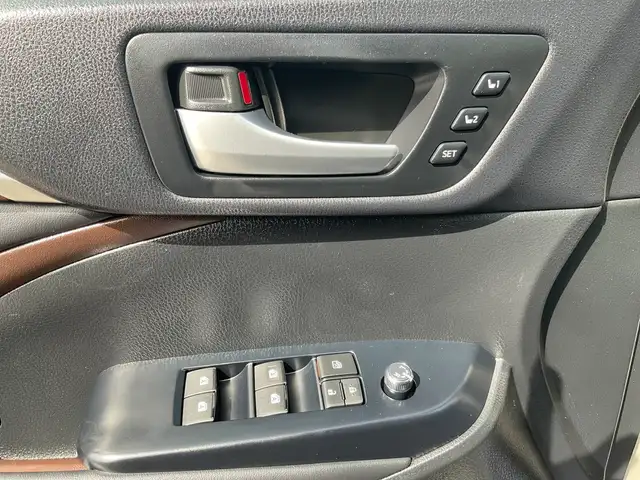 2015 Toyota Highlander Limited AWD V6 - LTHR! NAV! BACK-UP CAM! - Photo 18