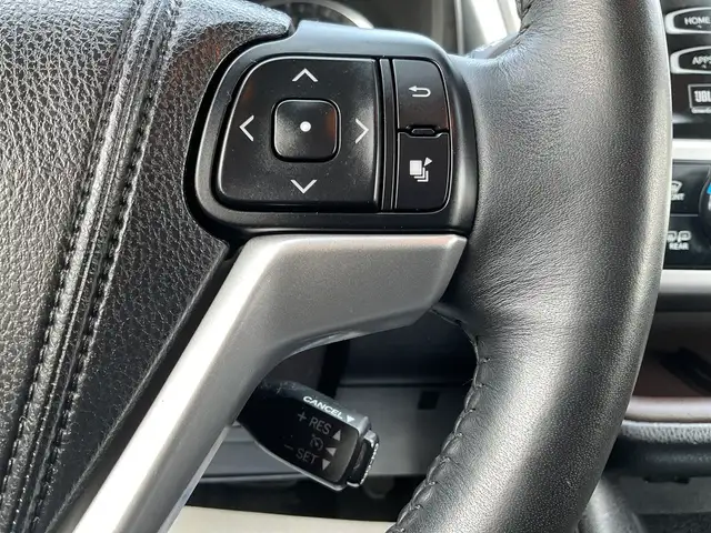 2015 Toyota Highlander Limited AWD V6 - LTHR! NAV! BACK-UP CAM! - Photo 25