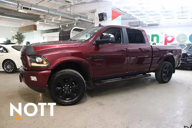 2018 RAM 3500 LARAMIE CREW CAB - Photo 2