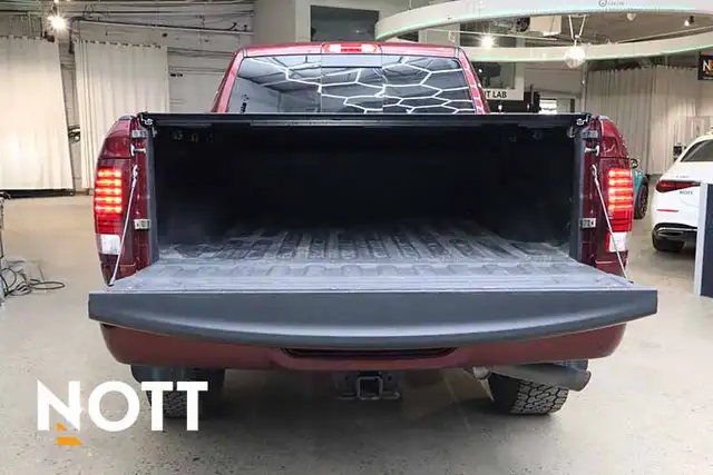 2018 RAM 3500 LARAMIE CREW CAB - Photo 4