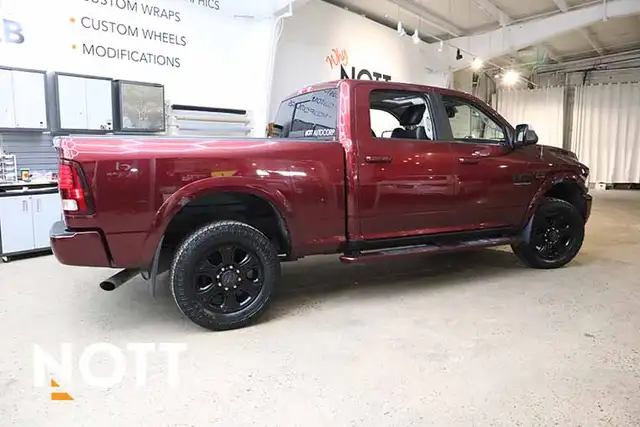 2018 RAM 3500 LARAMIE CREW CAB - Photo 6