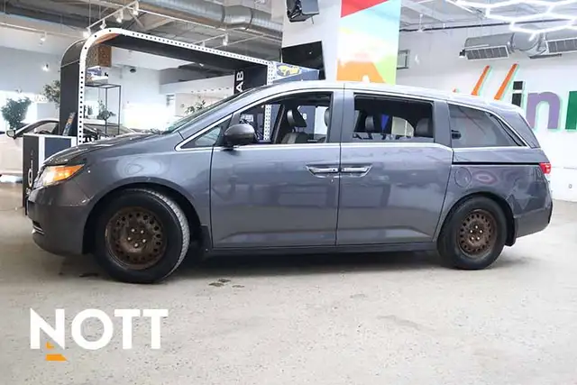 2016 HONDA ODYSSEY EX-L - Photo 2