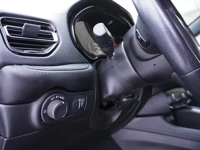 2023 Dodge Durango SXT AWD FULL 7-PASS WITH 3RD ROW, VERY CLEAN - Photo 19