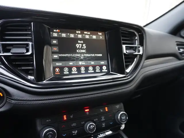 2023 Dodge Durango SXT AWD FULL 7-PASS WITH 3RD ROW, VERY CLEAN - Photo 24