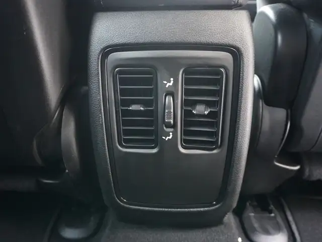 2023 Dodge Durango SXT AWD FULL 7-PASS WITH 3RD ROW, VERY CLEAN - Photo 35