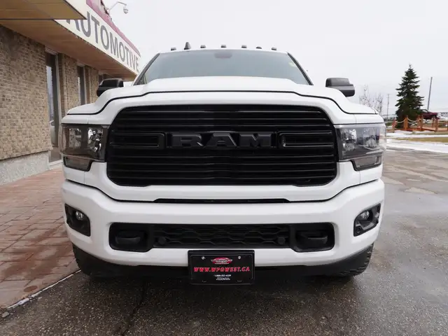2019 Dodge Ram 3500 Big Horn 4x4 - NIGHT EDITION! | 6.7L Cummins - Photo 6