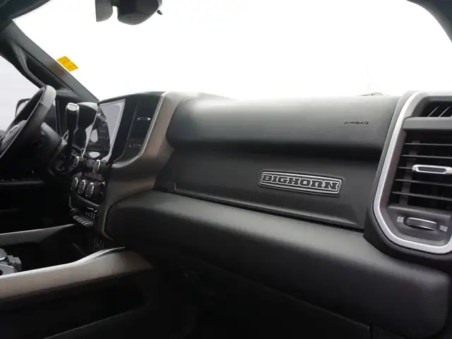 2019 Dodge Ram 3500 Big Horn 4x4 - NIGHT EDITION! | 6.7L Cummins - Photo 31