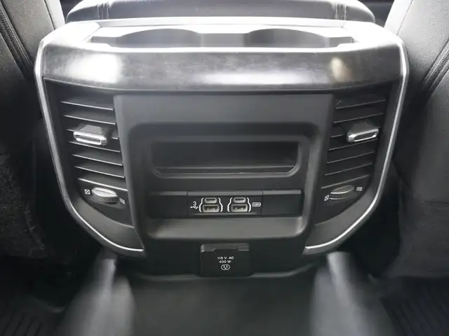 2019 Dodge Ram 3500 Big Horn 4x4 - NIGHT EDITION! | 6.7L Cummins - Photo 37