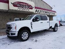 2024 Ford F-250 XLT 4WD Crew Cab 8' Box WORK READY AND LOW KMS - Photo 4