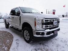 2024 Ford F-250 XLT 4WD Crew Cab 8' Box WORK READY AND LOW KMS - Photo 9