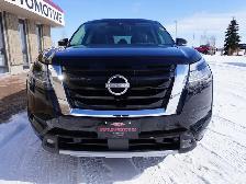 2022 Nissan Pathfinder SL 4WD PANORAMIC SUNROOF and 3rd ROW SEAT - Photo 6
