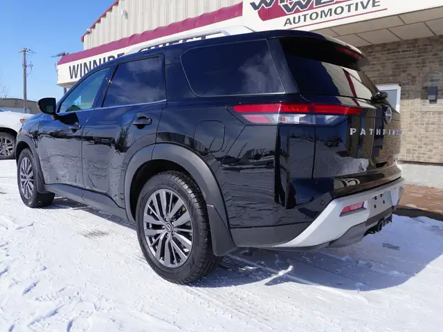 2022 Nissan Pathfinder SL 4WD PANORAMIC SUNROOF and 3rd ROW SEAT - Photo 14
