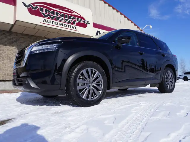 2022 Nissan Pathfinder SL 4WD PANORAMIC SUNROOF and 3rd ROW SEAT - Photo 15
