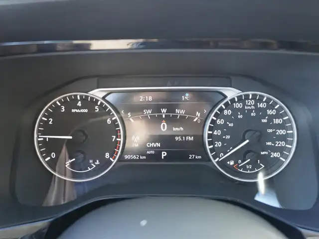 2022 Nissan Pathfinder SL 4WD PANORAMIC SUNROOF and 3rd ROW SEAT - Photo 22