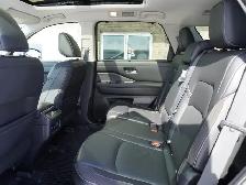 2022 Nissan Pathfinder SL 4WD PANORAMIC SUNROOF and 3rd ROW SEAT - Photo 33