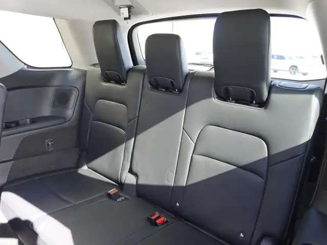 2022 Nissan Pathfinder SL 4WD PANORAMIC SUNROOF and 3rd ROW SEAT - Photo 37