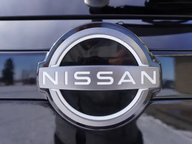 2022 Nissan Pathfinder SL 4WD PANORAMIC SUNROOF and 3rd ROW SEAT - Photo 41