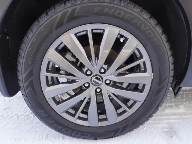 2022 Nissan Pathfinder SL 4WD PANORAMIC SUNROOF and 3rd ROW SEAT - Photo 42