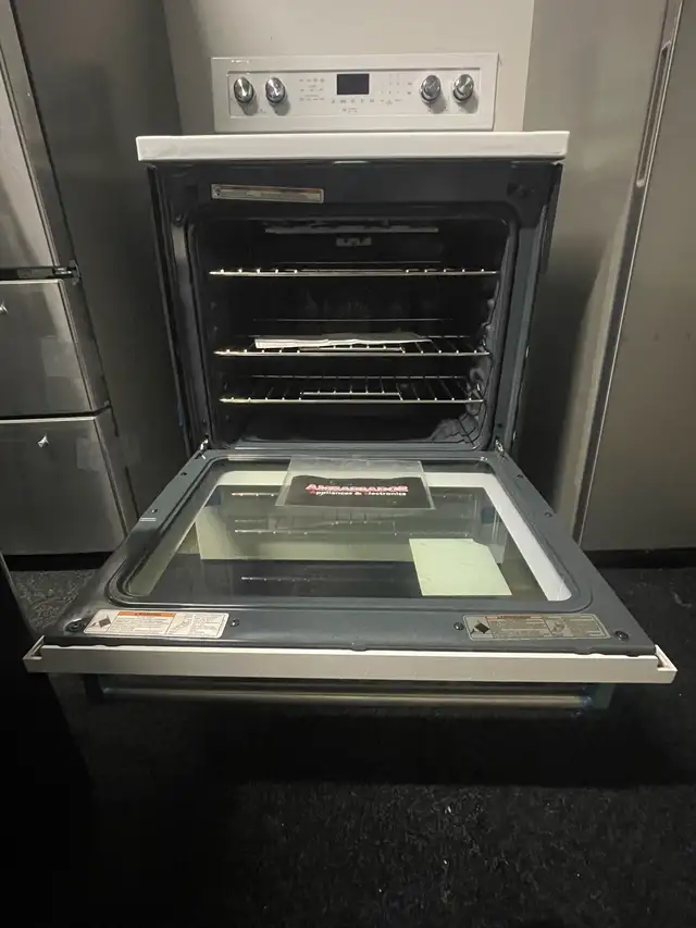 NEW 30" KitchenAid Electric Range Stove (Self Clean & Convectio - Photo 3