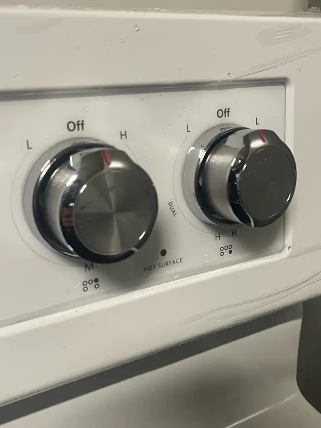 NEW 30" KitchenAid Electric Range Stove (Self Clean & Convectio - Photo 8