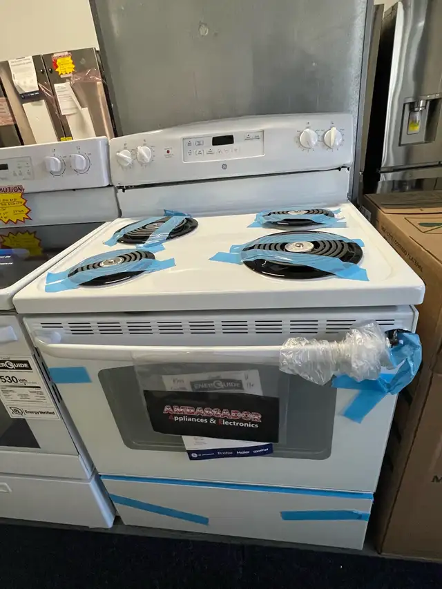 NEW 30" GE Electric Coil Top Range Stove With Self Clean 5 Cu.Ft - Photo 2
