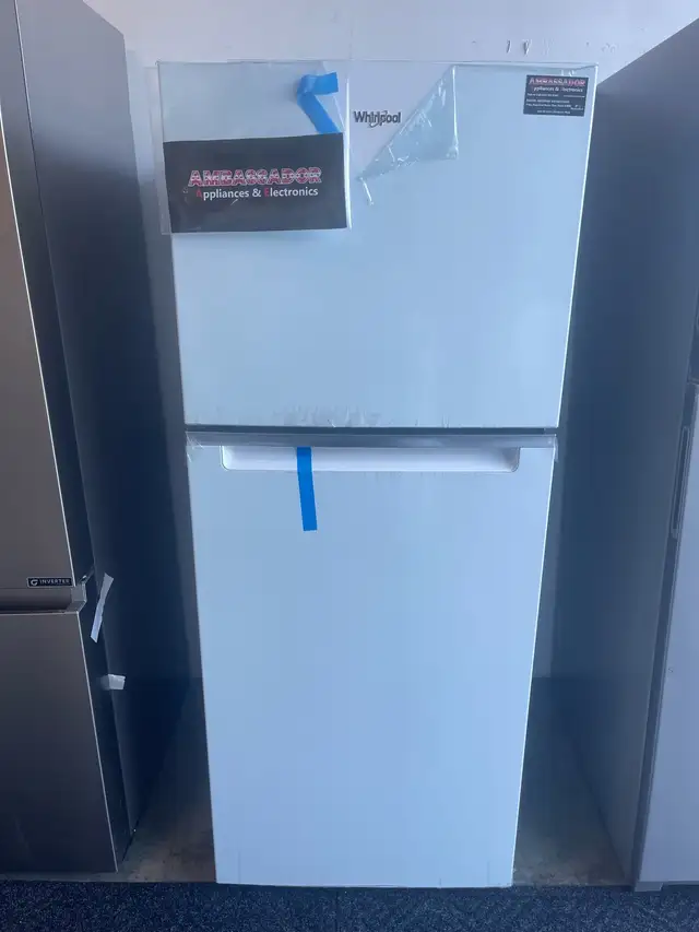 NEW 24" Whirlpool Counter Depth Top Freezer Fridge (11.6 Cu.Ft) - Photo 2