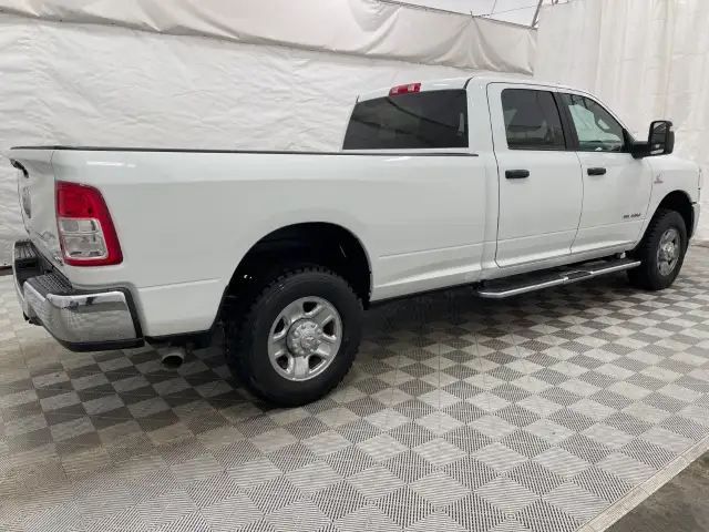 2024 Ram 3500 - Photo 4