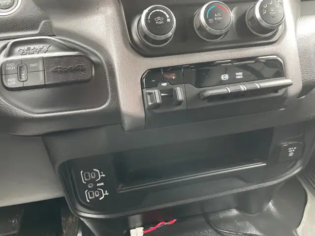 2024 Ram 3500 - Photo 18
