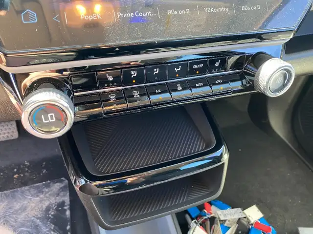 2027 Chevrolet Bolt LT Heated Seats|Cruise|Sirius - Photo 8