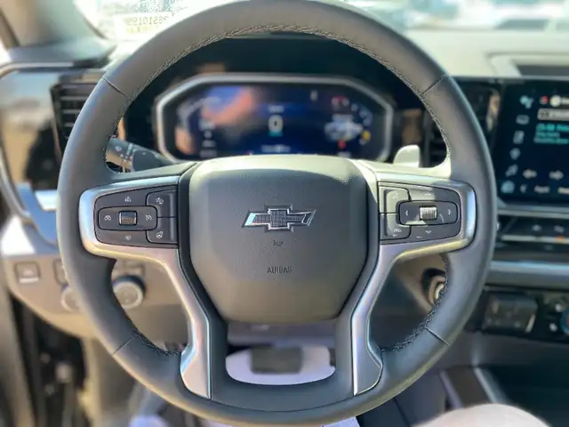 2026 Chevrolet Silverado 1500 LT Trail Boss Leather|Heated Seats - Photo 4