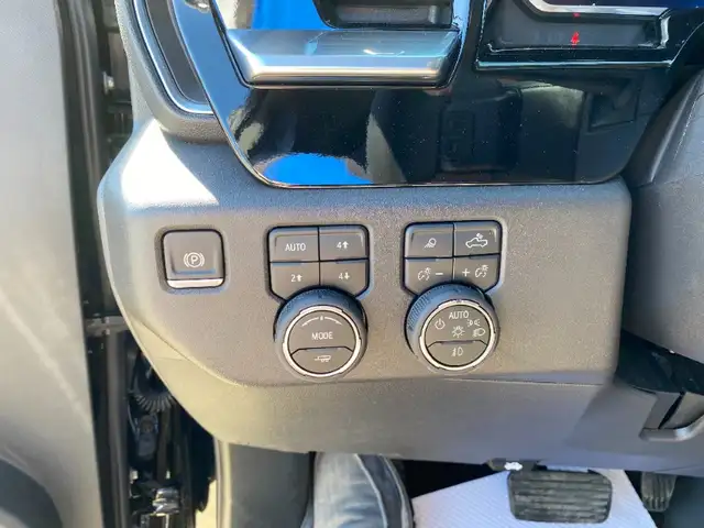 2026 Chevrolet Silverado 1500 LT Trail Boss Leather|Heated Seats - Photo 10