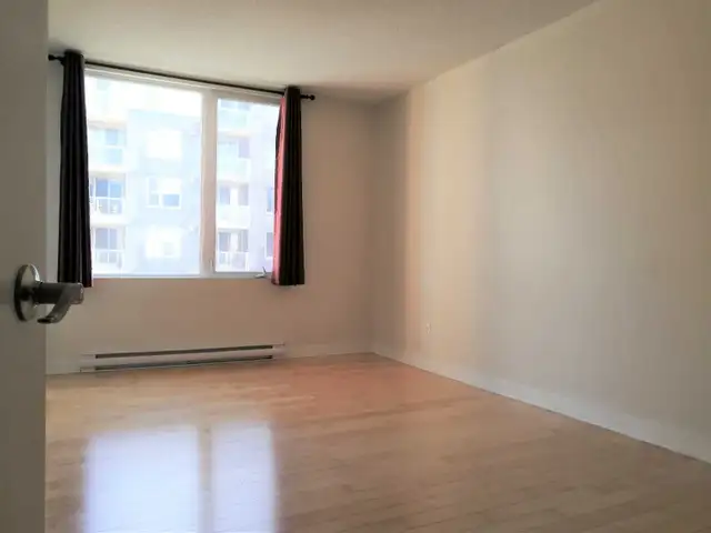 4 1/2 (2 bedrooms) for rent - Photo 5