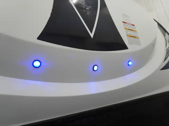 2018 K-Z Connect C303RL TRIPLE SLIDES AND PRIVATE MASTER! - Photo 37