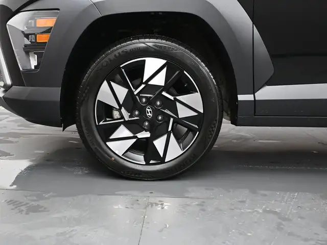 2025 Hyundai Kona Preferred Trend Leather, Sunroof, Bluelink, Ap - Photo 4