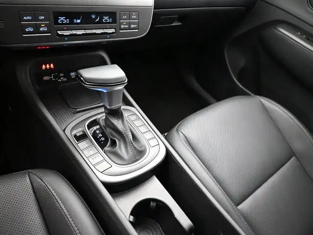2025 Hyundai Kona Preferred Trend Leather, Sunroof, Bluelink, Ap - Photo 9