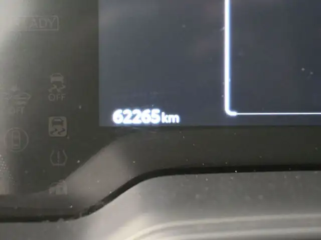 2024 Toyota Corolla SE Hybrid Heated Seats/Wheel, Blinspot/LKA, - Photo 8