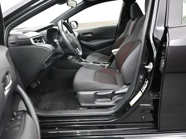 2024 Toyota Corolla SE Hybrid Heated Seats/Wheel, Blinspot/LKA, - Photo 13