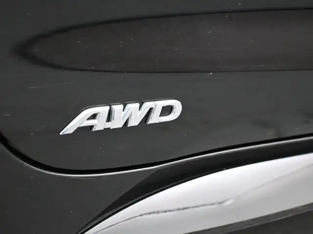 2024 Toyota Corolla SE Hybrid Heated Seats/Wheel, Blinspot/LKA, - Photo 20