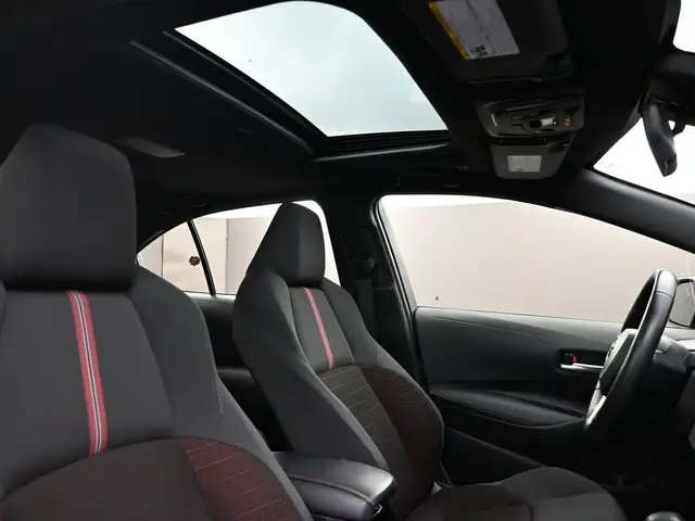 2024 Toyota Corolla SE Hybrid Heated Seats/Wheel, Blinspot/LKA, - Photo 29