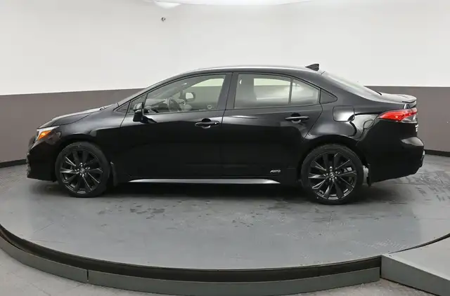 2024 Toyota Corolla SE Hybrid Heated Seats/Wheel, Blinspot/LKA, - Photo 30