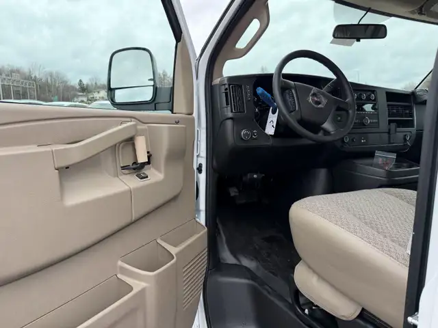 2026 GMC Savana Cargo Van 2500 135 - Audio System - $413 B/W - Photo 7