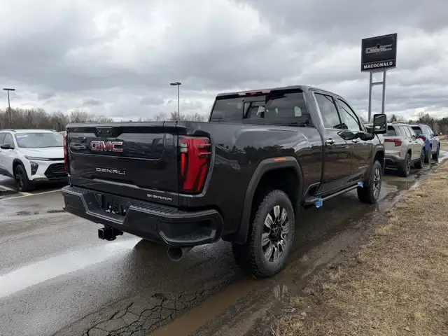 2026 GMC Sierra 2500HD Denali - Leather Seats - $857 B/W - Photo 5