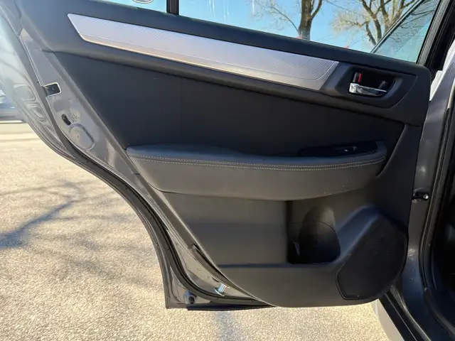 2019 Subaru Outback No Accident l Touring l AWD l 2.5i l Carplay - Photo 12