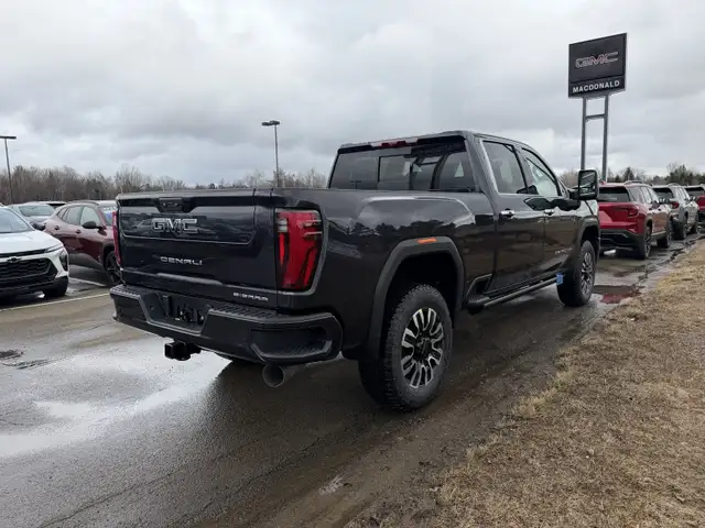 2026 GMC Sierra 2500HD Denali Ultimate - Leather Seats - $927 B/ - Photo 5