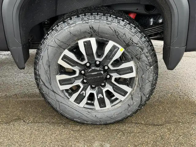 2026 GMC Sierra 2500HD Denali Ultimate - Leather Seats - $927 B/ - Photo 9