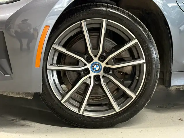 2022 BMW 3 Series 330e l Hybrid l Plug In l Bmw Hybrid Warranty - Photo 2