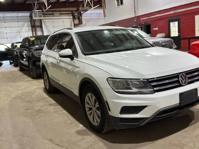 2019 Volkswagen Tiguan No Accidents l Trendline l 4Motion l AWD - Photo 4